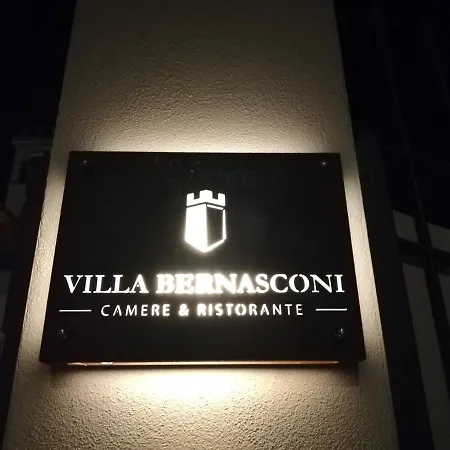 ベッド・アンド・ブレックファスト Bernasconi Narzole