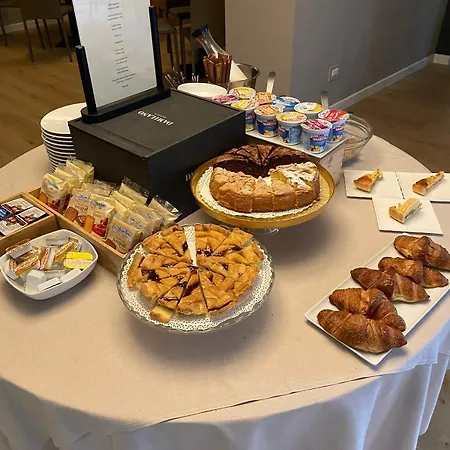 Oda ve Kahvaltı Bernasconi