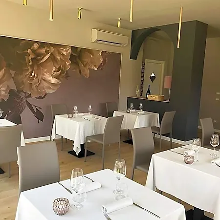 Bernasconi 4*