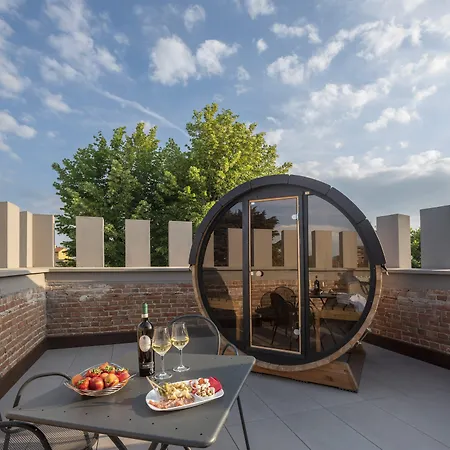 Bed & Breakfast Bernasconi 4*